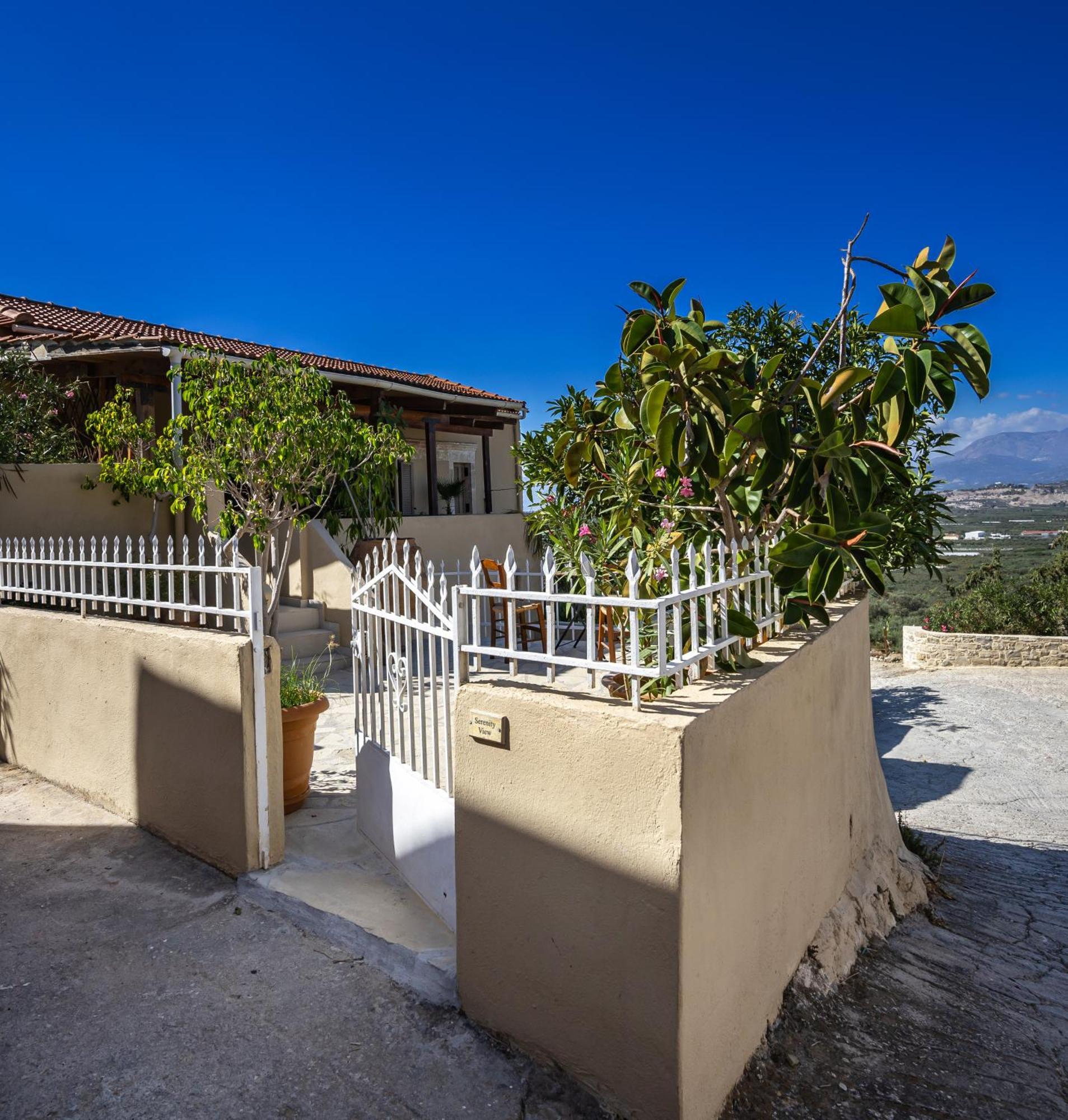 Serenity View - Traditional Village Apartment Kouses Exterior foto
